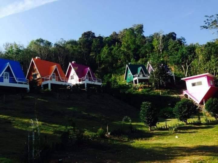 Hébergement de vacances Mountain View And Phupha Srirung Phuket